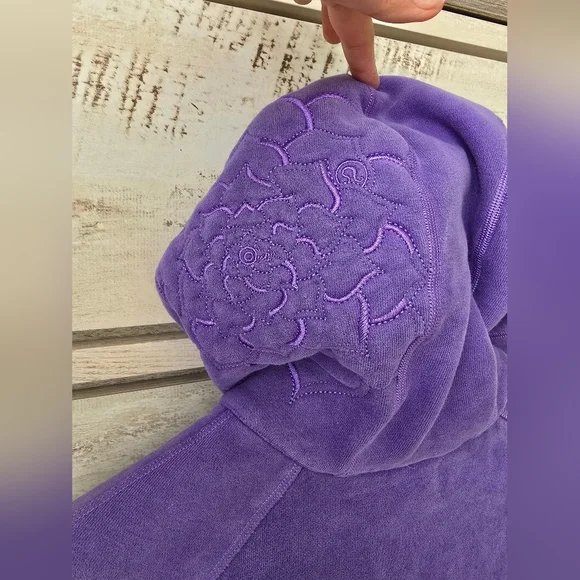 Lululemon Scuba Hoodie IIPower Purple - Picture 3 of 5